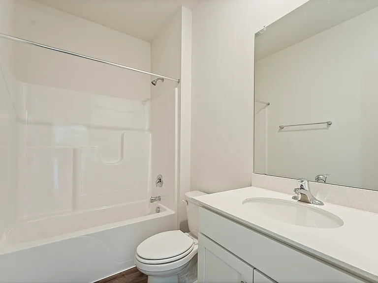 25236 W 177th Ter — Photo 2