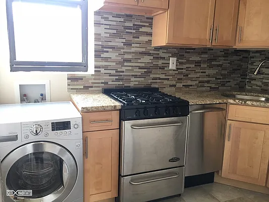 Rented by Citi Habitats | media 9