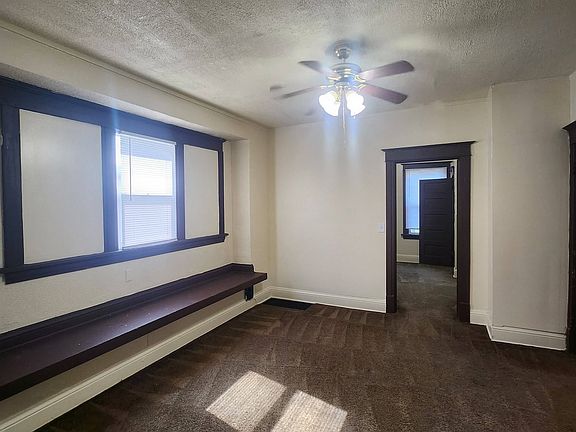 3rd image of 1707 Laird St