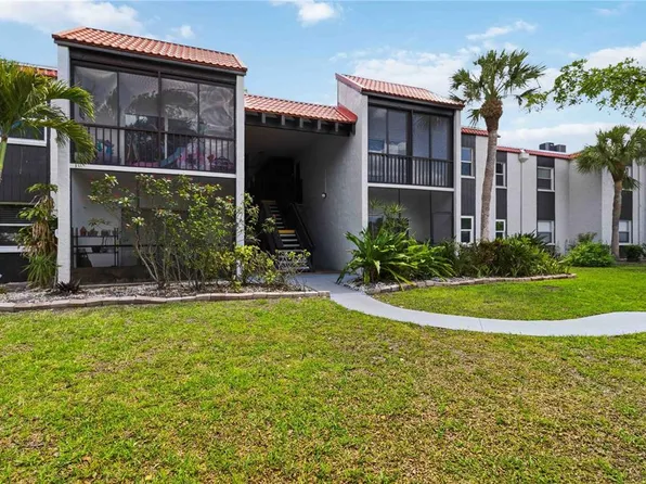 3281 BENEVA ROAD #104, SARASOTA, FL 34232