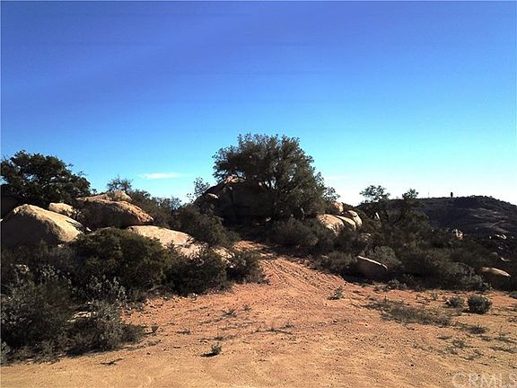 3rd image of 41902 Avenida De Encanto