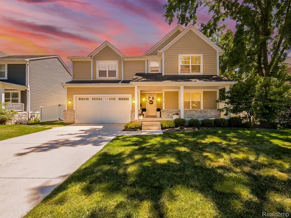 1724 Taylor Ave, Royal Oak, MI 48067