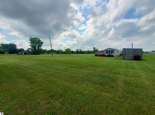 4404 E Blanchard Rd, Shepherd, MI 48883