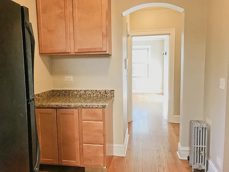 1931 Grove Ave #101 — Photo 8