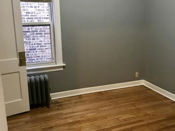 4th image of 7918 S Evans Ave