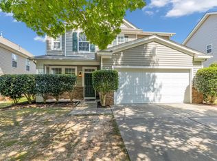 108 Milpass Dr, Holly Springs, NC 27540