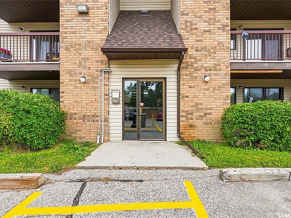 3rd image of UNIT 302-345 Kingsmere BOULEVARD