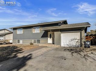 7356 Colonial Dr, Fountain, CO 80817