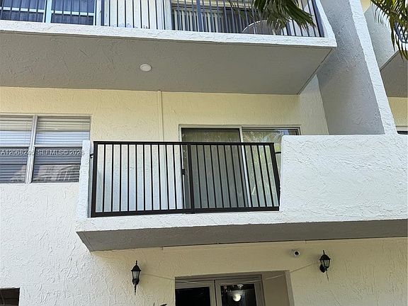3rd image of 250 181st Dr APT 414