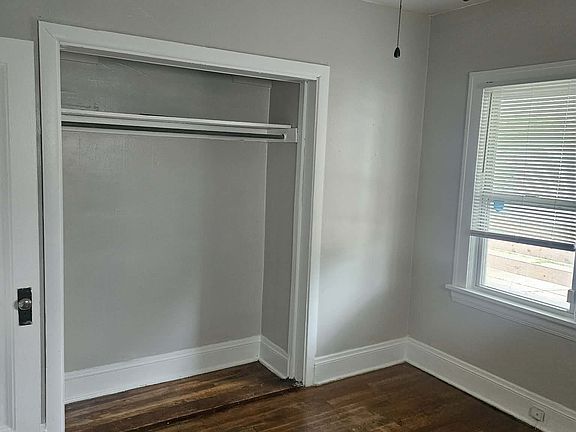 4th image of 4707 Rockwood Rd Unit 1