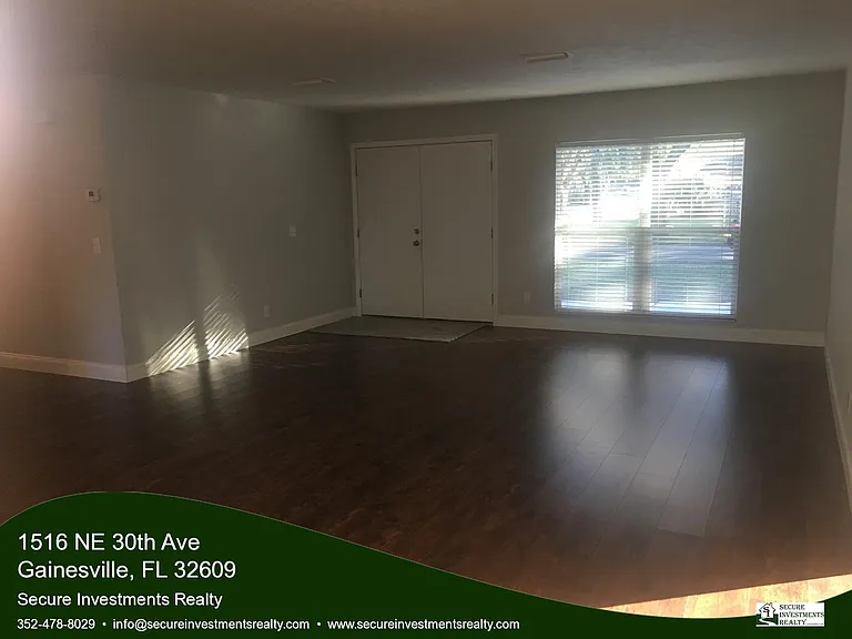 1516 NE 30th Ave — Photo 4