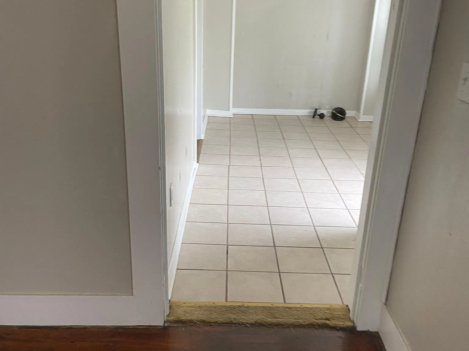 305 Xavier St — Photo 4