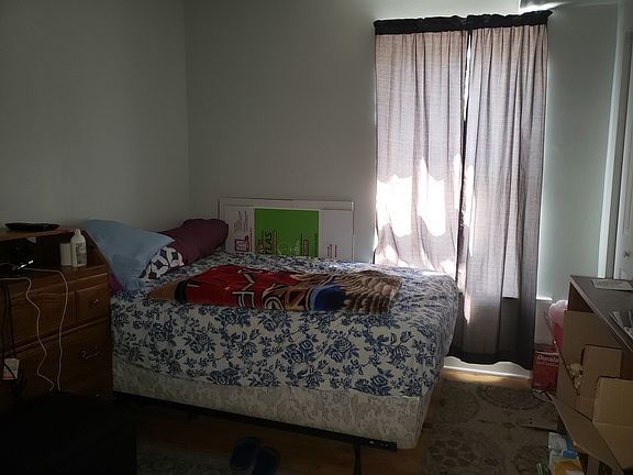 4th image of 4835 N Kimball Ave APT G1