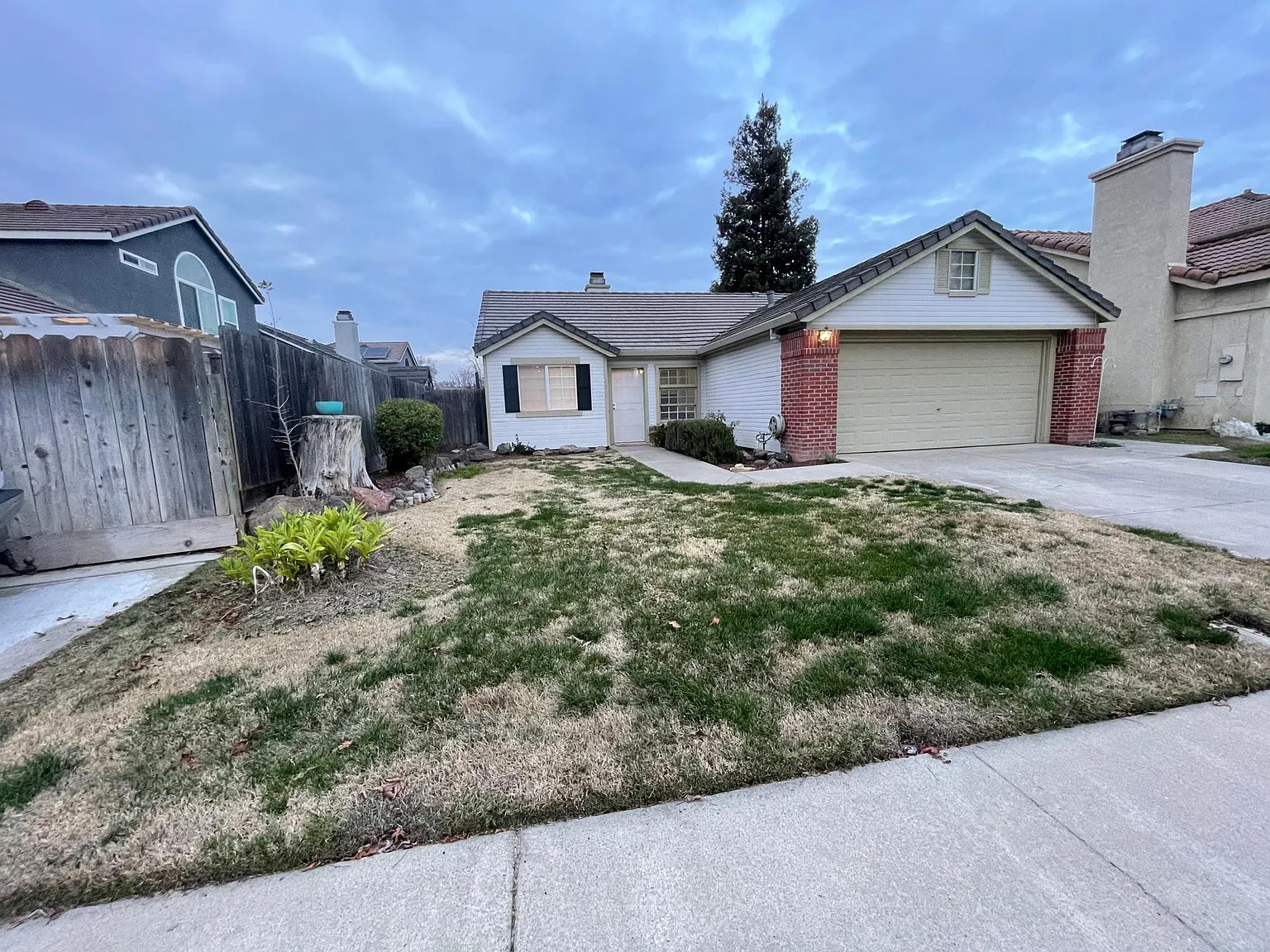 2905 Sunny Park Ct — Photo 2