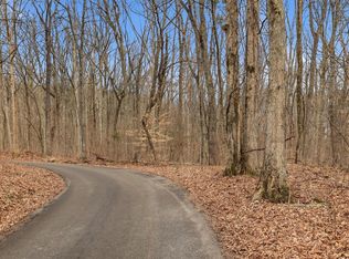 1419 Collier Loop, Dandridge, TN 37725