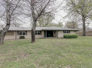 280 Vine St, Chelsea, OK 74016