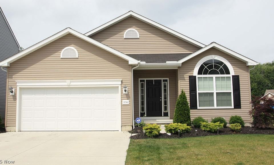 1st image of 3790 Parkside Cir E