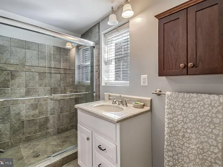8112 Eastern Ave NW — Photo 23