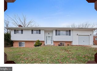 6304 Barrs Ln, Lanham, MD