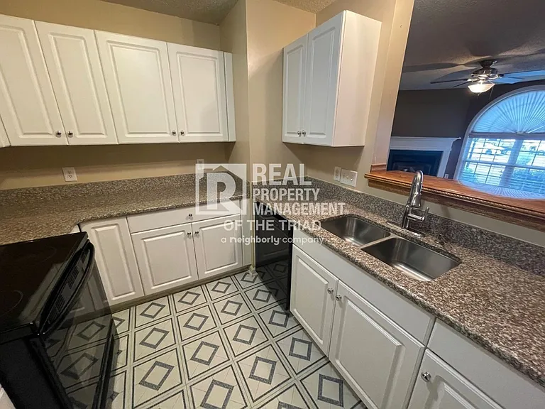 3725 Morris Farm Dr #1A — Photo 5