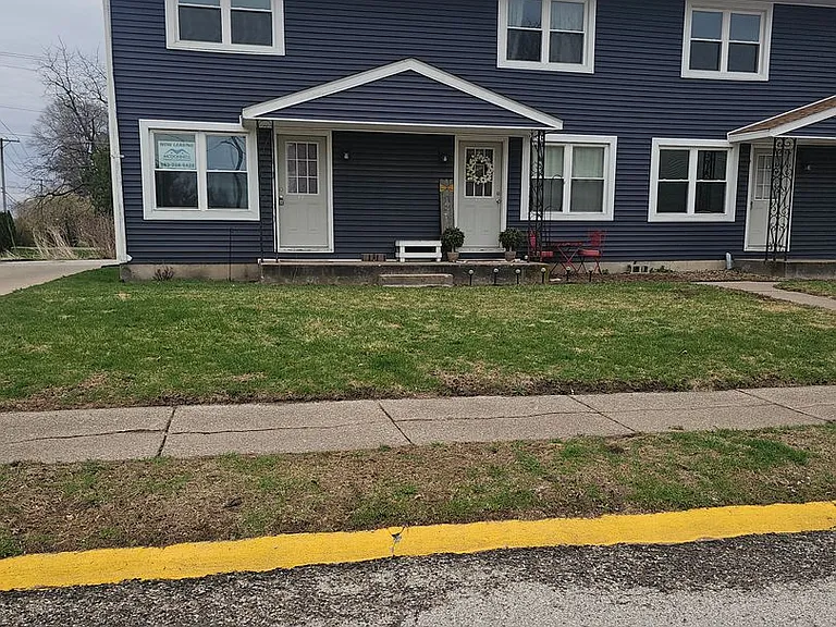 101 W Spring St — Photo 1