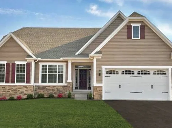 Olivia Plan, Cumberland Village