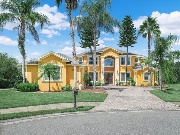 565 Whisper Woods Dr, Lakeland, FL 33813