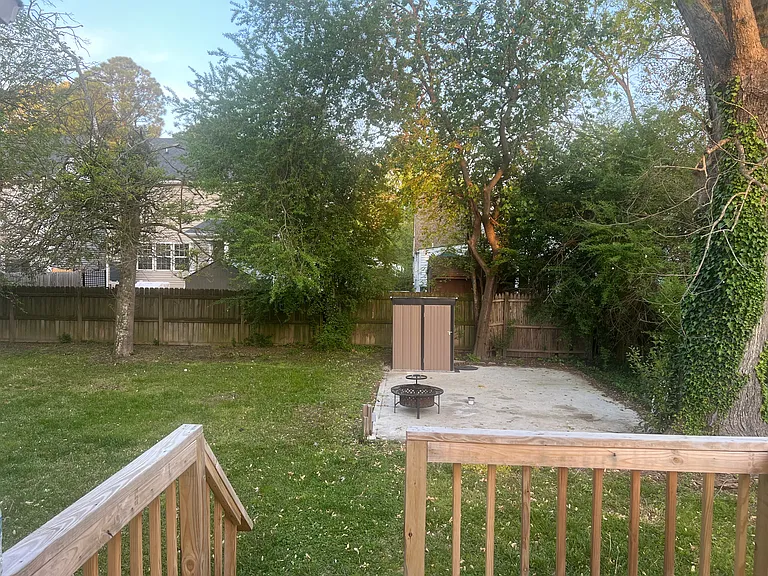 2712 Vimy Ridge Ave — Photo 14
