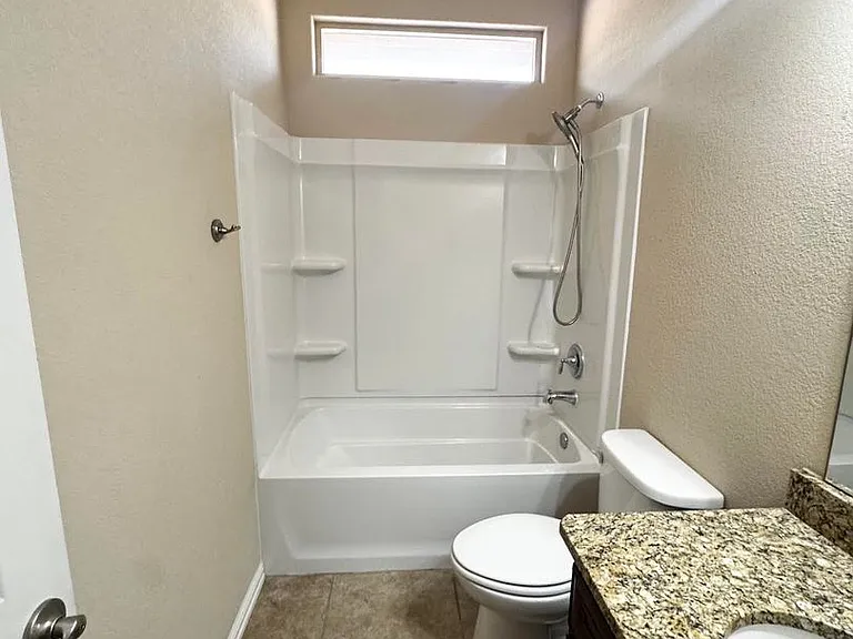 6608 Vanguard Rd — Photo 7