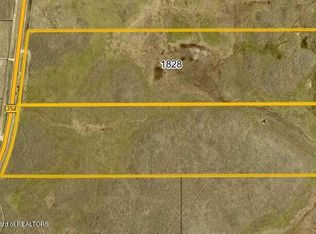 1828 State Highway 352 #{-71.88, Cora, WY 82925