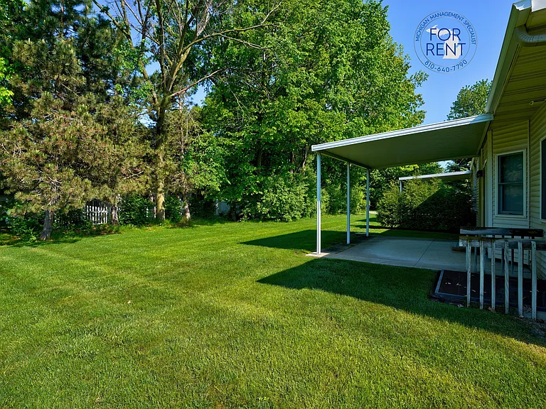 3263 Silverwood Dr #1 — Photo 38