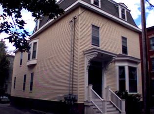 91 Emery St APT 1, Portland, ME 04102