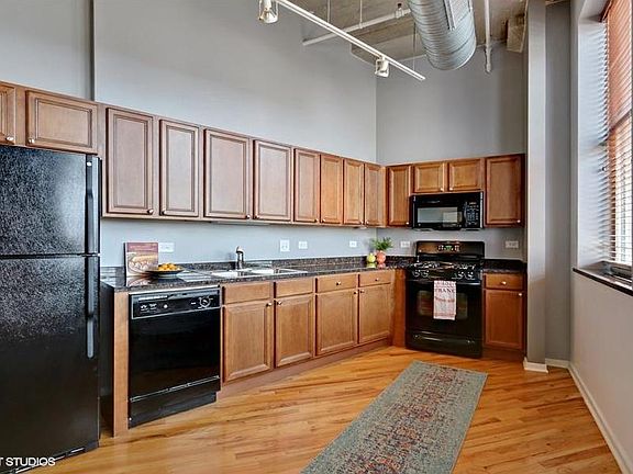 5th image of 2107 Grand Ave Unit 407