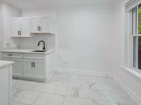 5038-5041 N Sheridan Rd