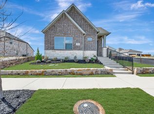 9332 Laurel Wreath Dr, Forney, TX 75126