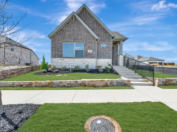 9332 Laurel Wreath Dr, Forney, TX 75126