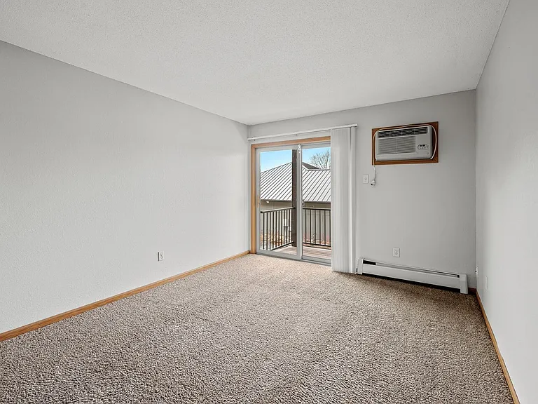 River Ridge Apartments — Photo 121