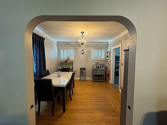 5th image of 5415 Staunton Ave SE