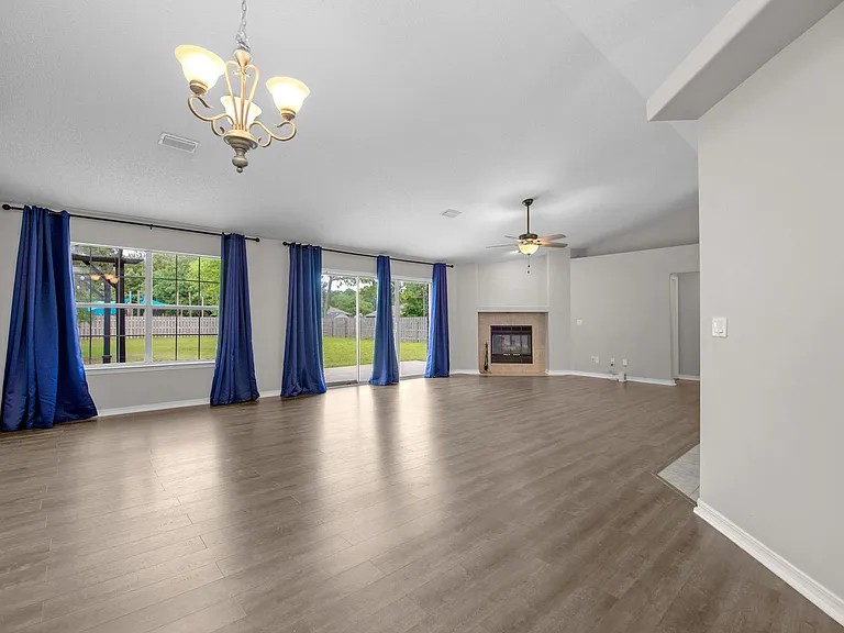 2081 Seagrape Dr — Photo 12