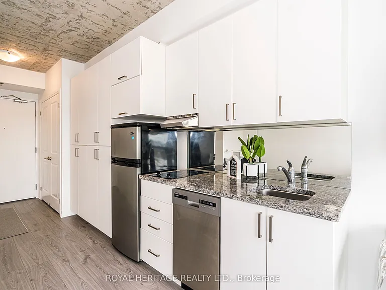 1900 Simcoe St N #614 — Photo 9
