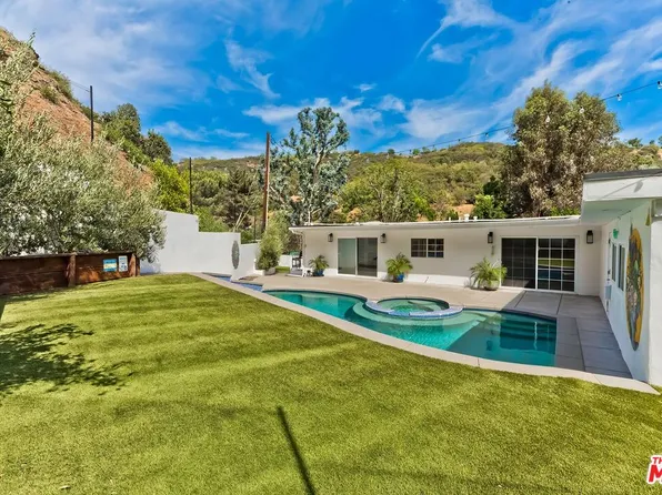 3493 Mandeville Canyon Rd, Los Angeles, CA 90049