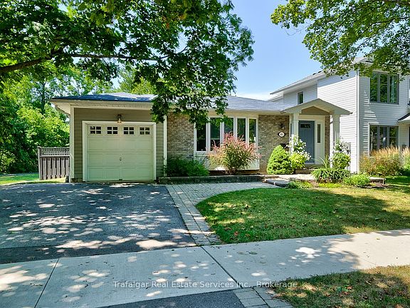 3rd image of 461 Maple Ave