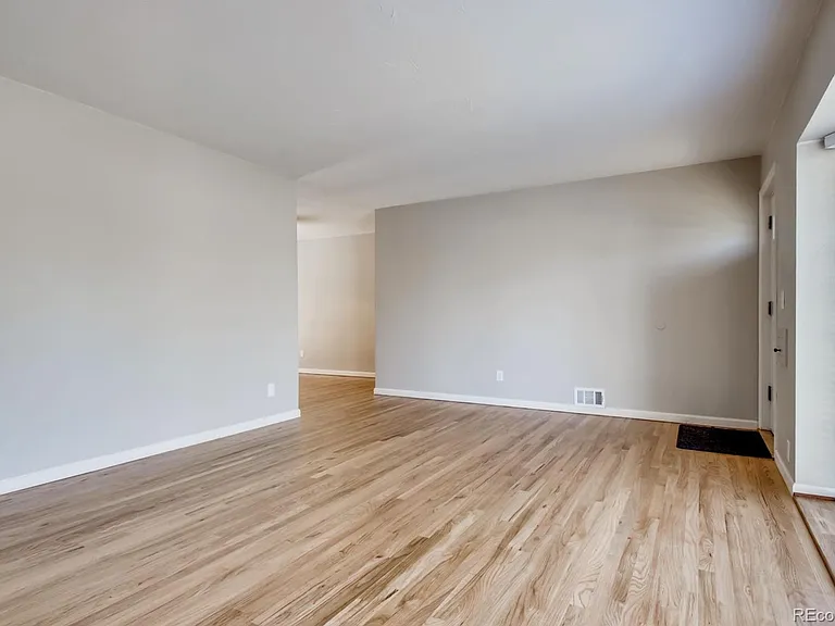 60 Cody Ct — Photo 12