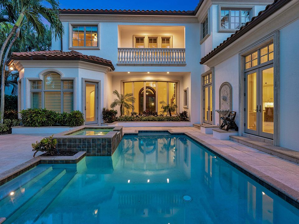 1st image of 753 Harbour Isle Place