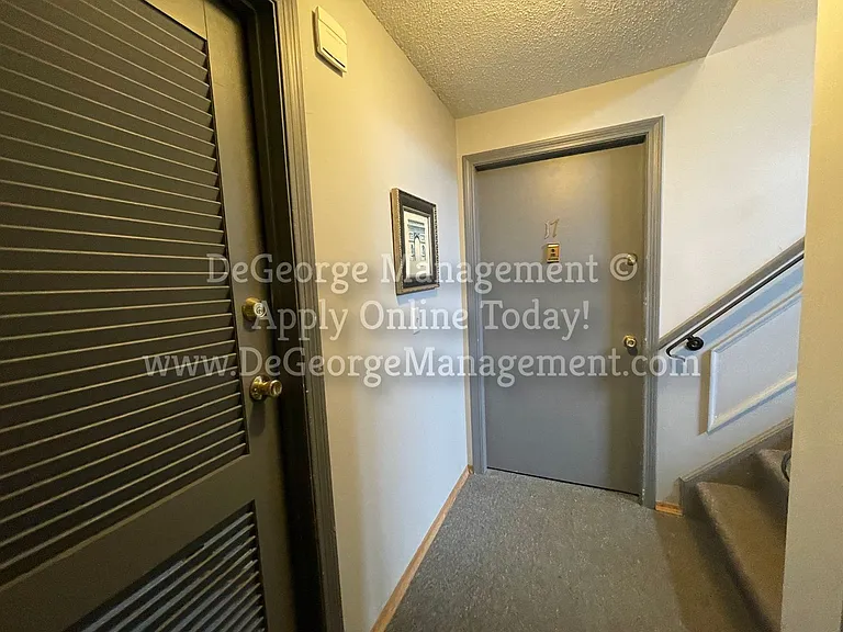 Walworth Garden Apartments — Photo 35