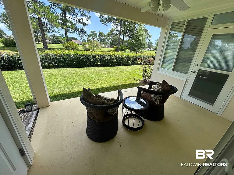 9474 Villas Dr — Photo 13
