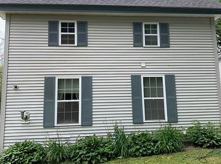 12 Water St, Norway, ME 04268