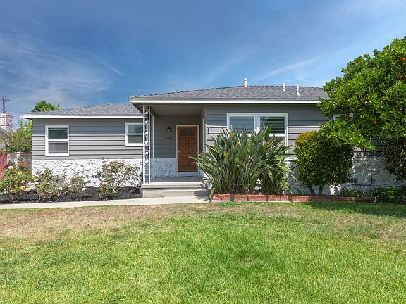 2nd image of 6827 Duchess Dr