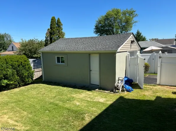 30 Garwood St, South River Boro, NJ 08882