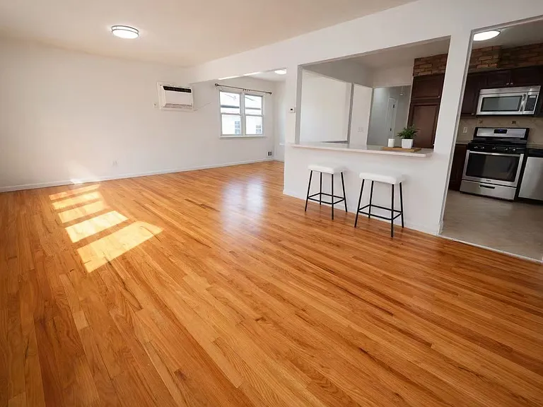 475 Beach Rd #2 — Photo 6